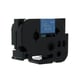 Q-Nomic TZe-555 fita 24mm texto branco sobre azul (8M) | QNTZe-555